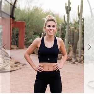 Senita Athletics Zara Crop Top